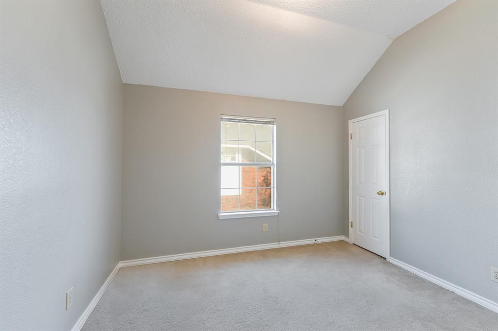 4303 Solitude Court Property Photo 17