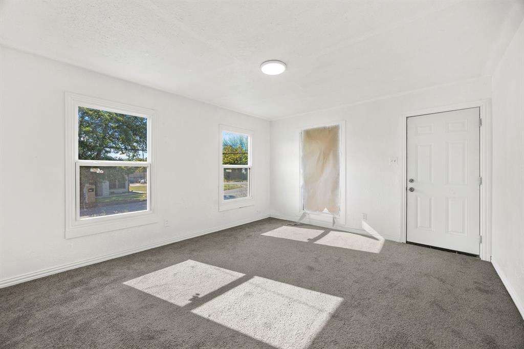 1802 Fordham Road Property Photo 3