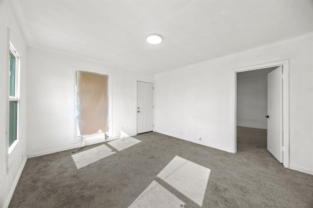1802 Fordham Road Property Photo 4