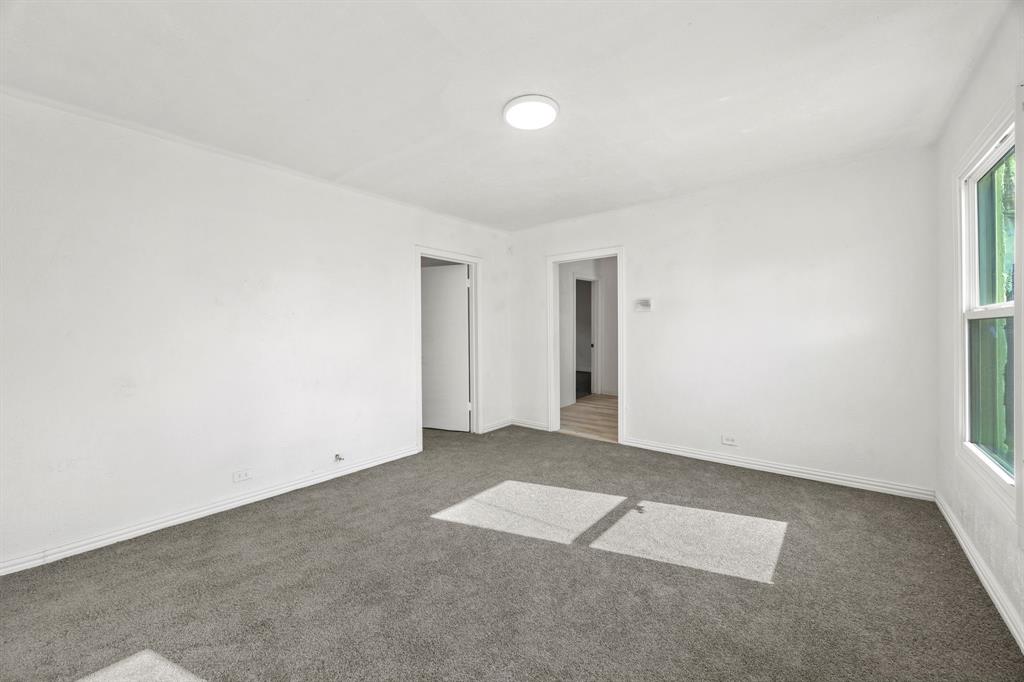 1802 Fordham Road Property Photo 6