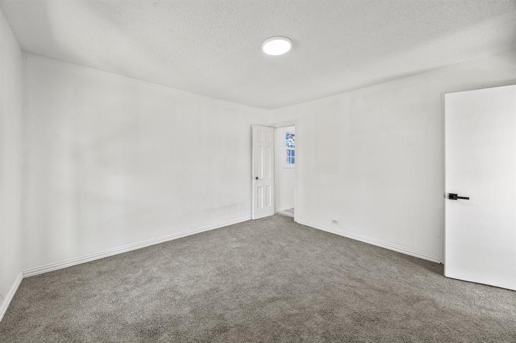 1802 Fordham Road Property Photo 15