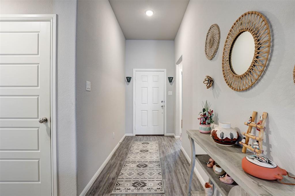 8948 Bronze Meadow Drive Property Photo 2