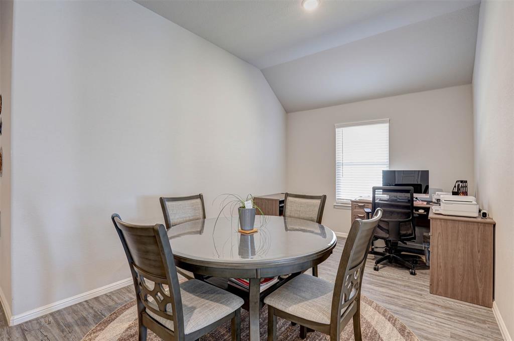8948 Bronze Meadow Drive Property Photo 12