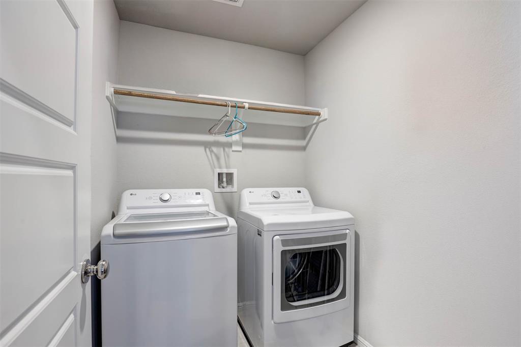 8948 Bronze Meadow Drive Property Photo 23
