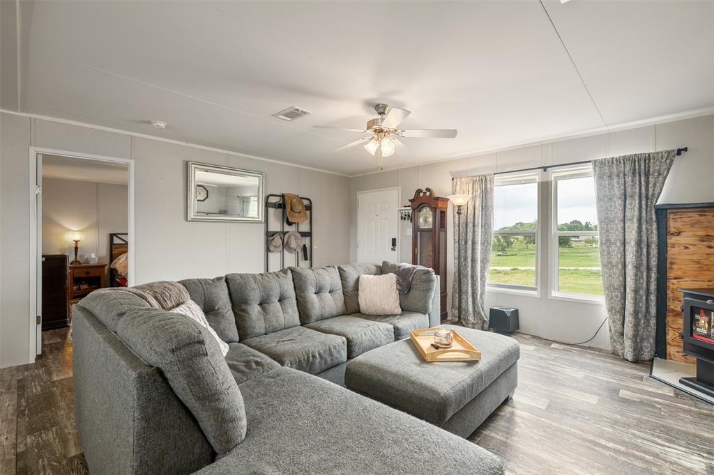 141 Kid Road Property Photo 9