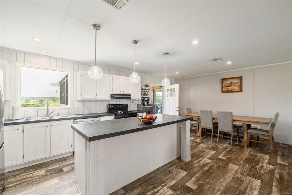141 Kid Road Property Photo 12
