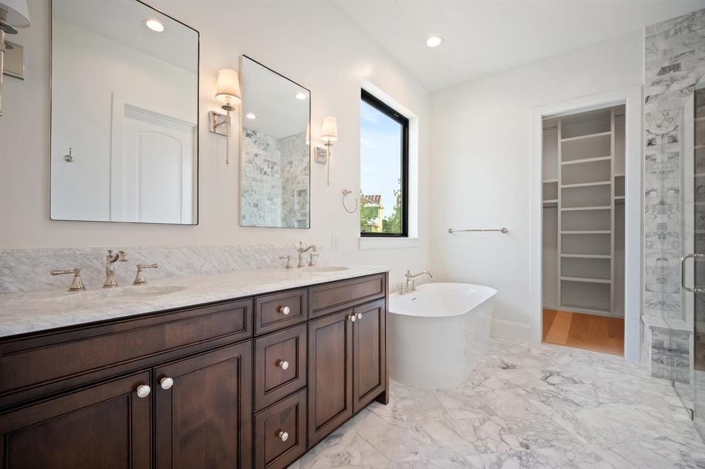 2963 Sunset Boulevard Property Photo 26