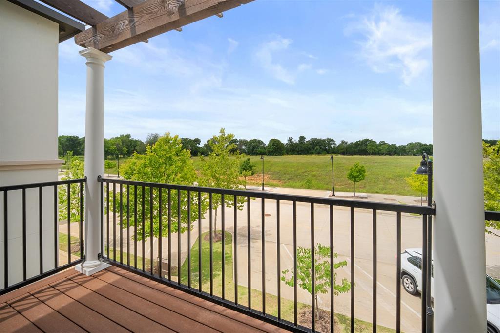 2963 Sunset Boulevard Property Photo 30