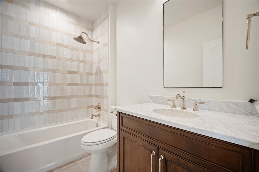 2963 Sunset Boulevard Property Photo 33