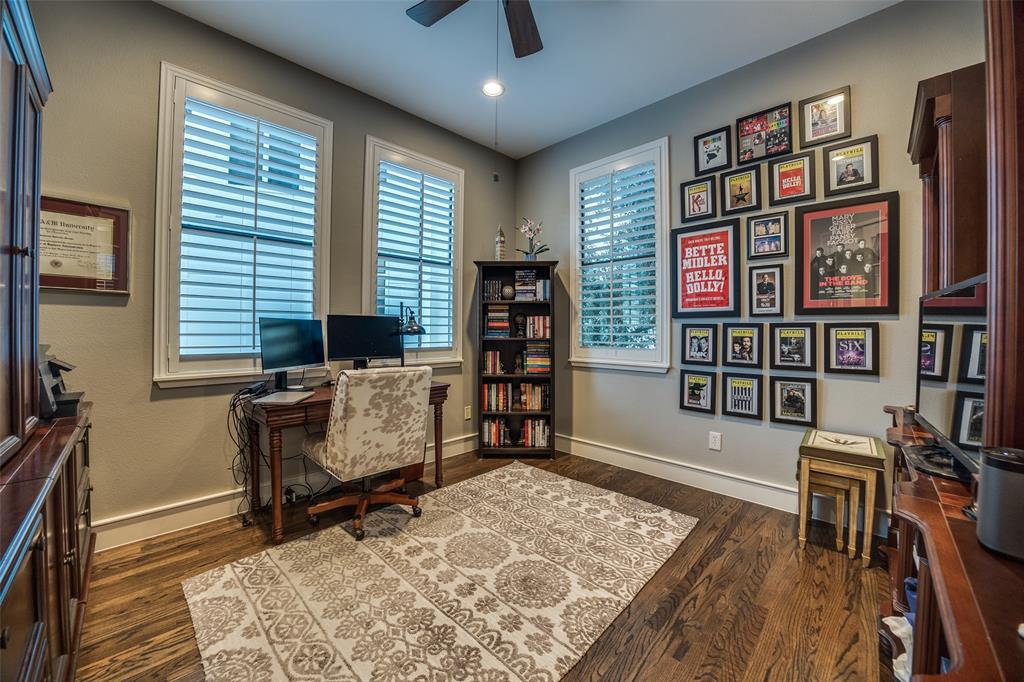 2111 Albany Street Property Photo 19