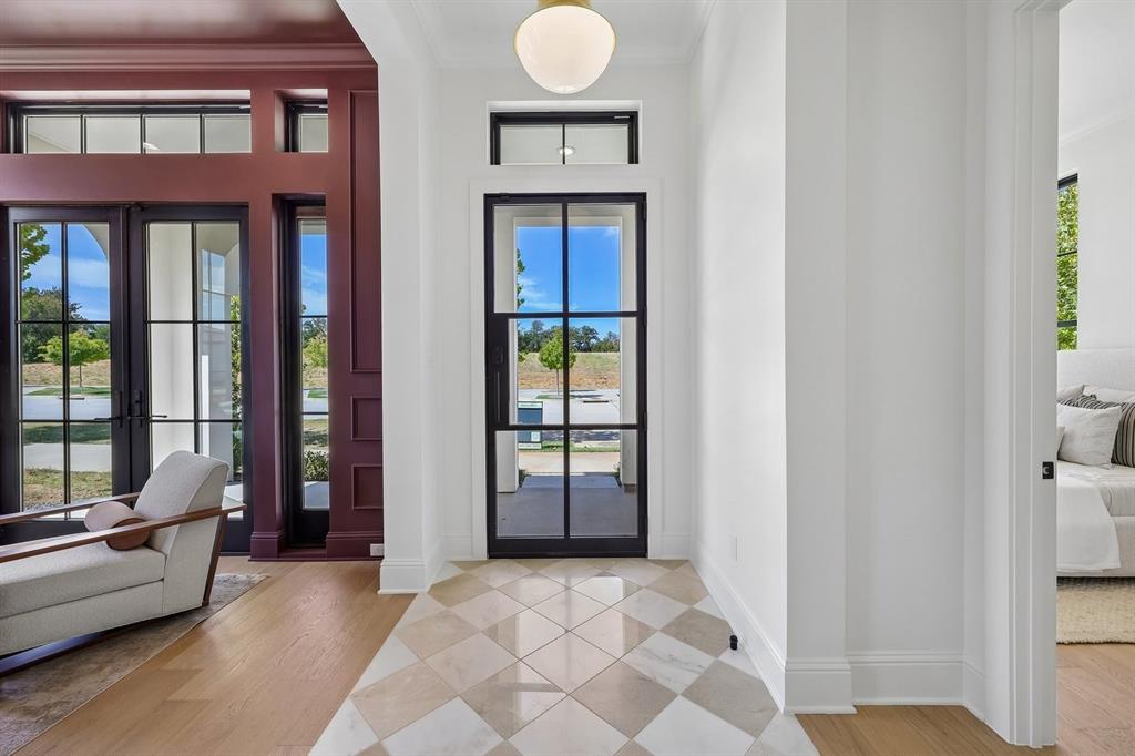 2971 Sunset Boulevard Property Photo 4