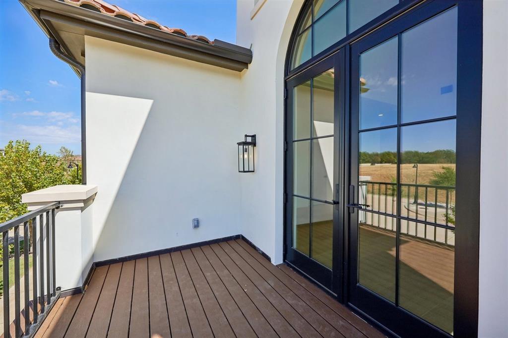 2971 Sunset Boulevard Property Photo 28