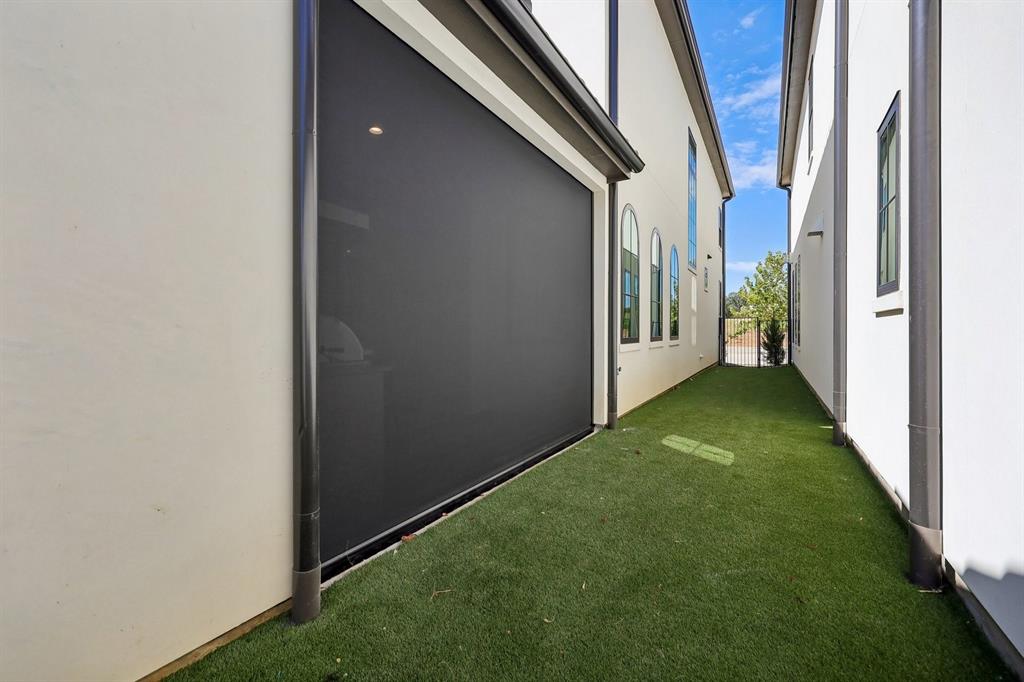 2971 Sunset Boulevard Property Photo 29