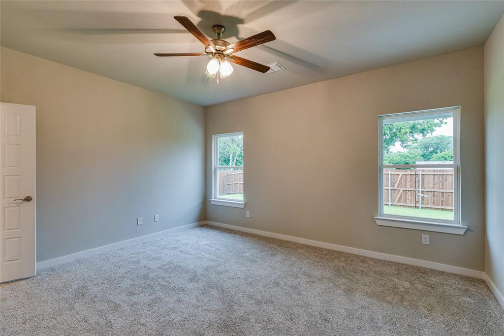 602 Kyle Drive Property Photo 17