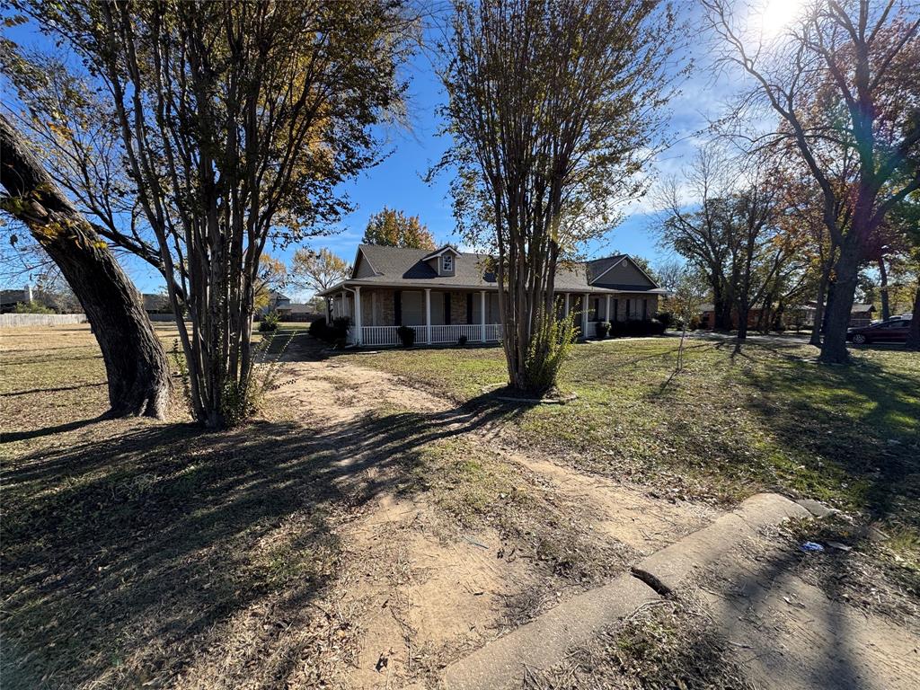 3916 Shepherd Property Photo 2