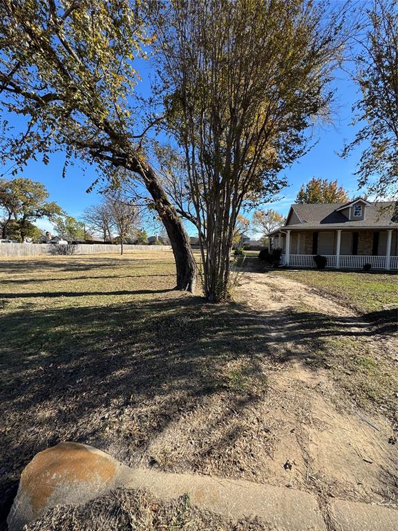 3916 Shepherd Property Photo 8