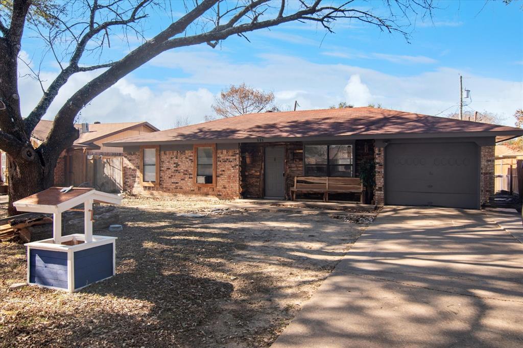 805 Quinette Drive Property Photo 1