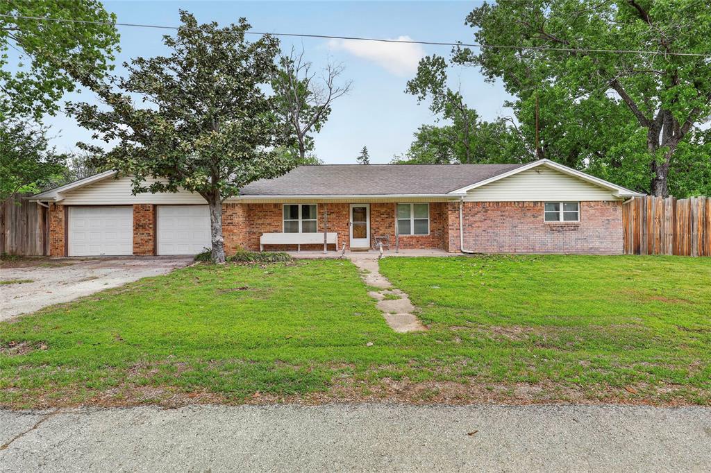 702 El Camino Real Property Photo 1