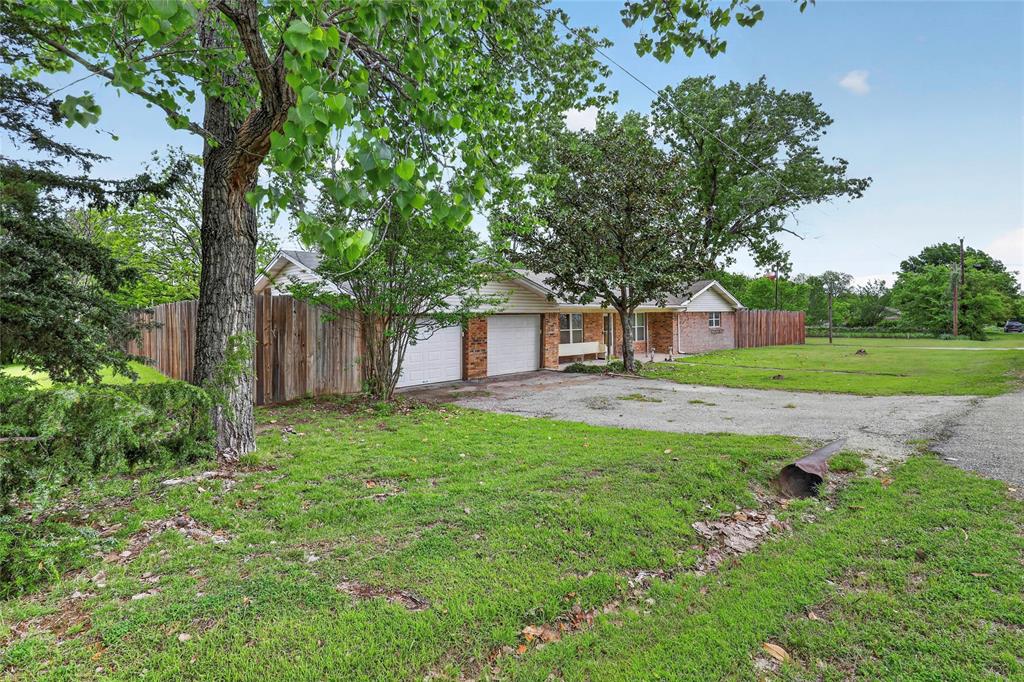 702 El Camino Real Property Photo 3