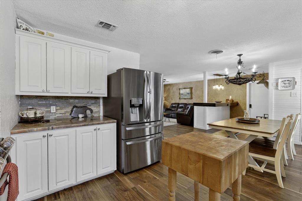 702 El Camino Real Property Photo 17