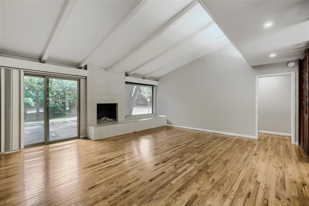 6606 Stonebrook Circle Property Photo 4
