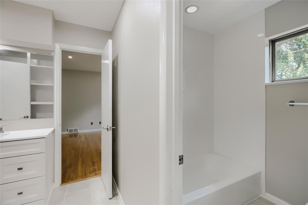 6606 Stonebrook Circle Property Photo 21