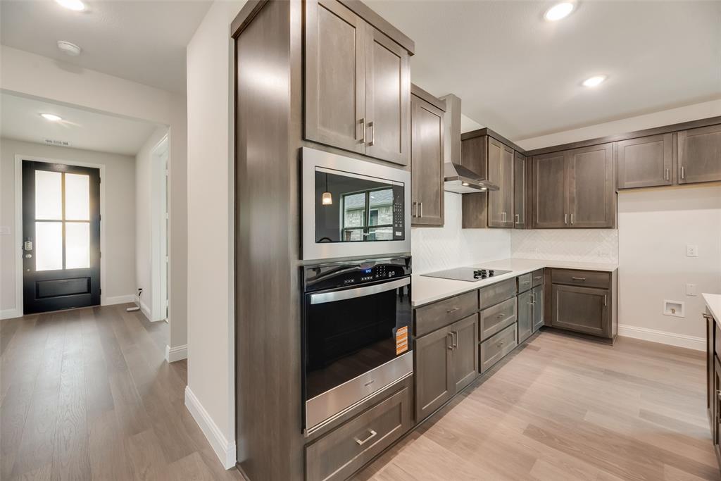 1055 Birdie Street Property Photo 7