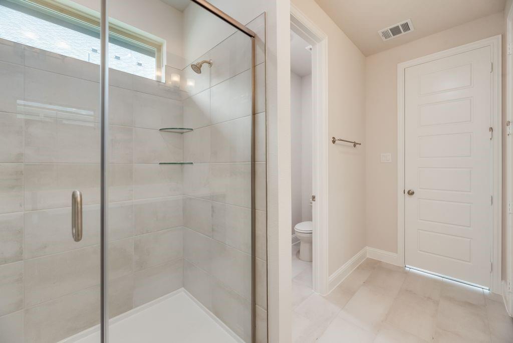 1055 Birdie Street Property Photo 18