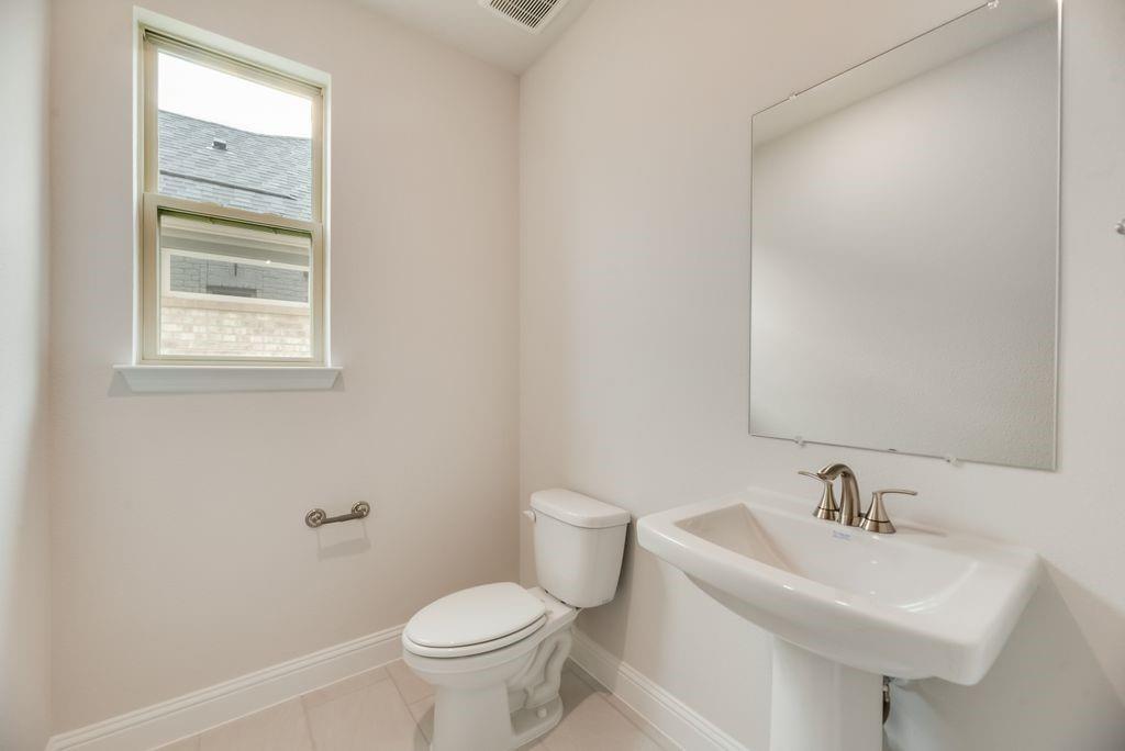 1055 Birdie Street Property Photo 26