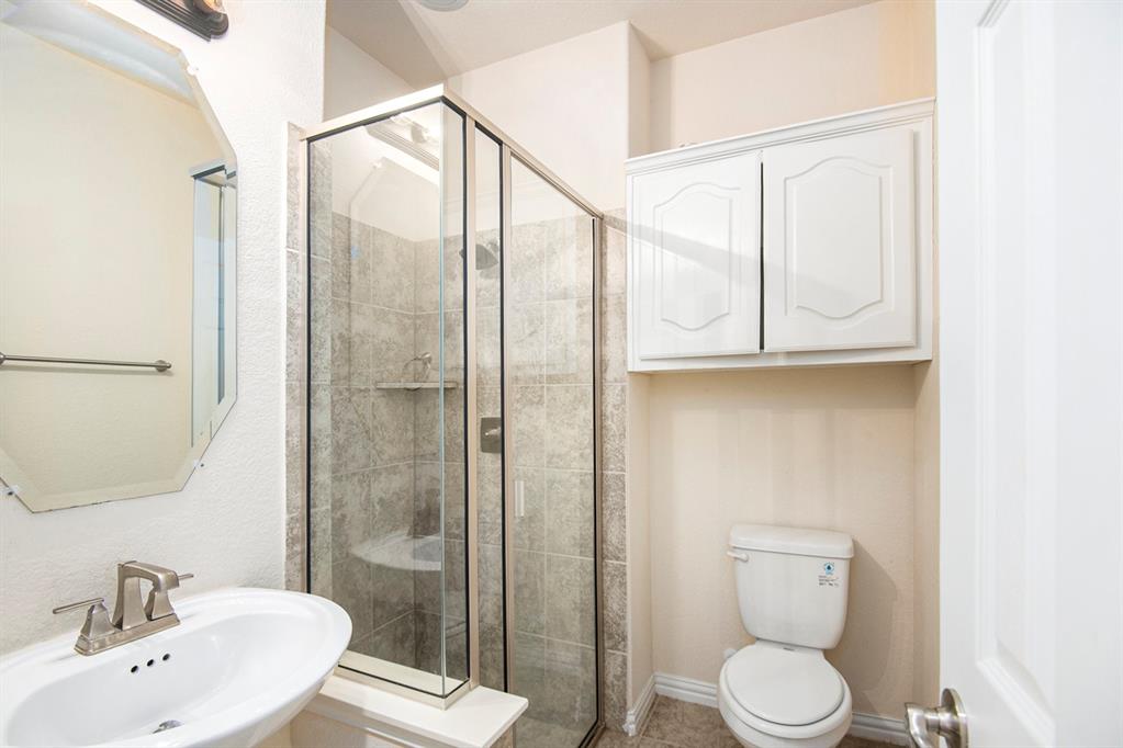 9801 Yellow Cup Drive Property Photo 17