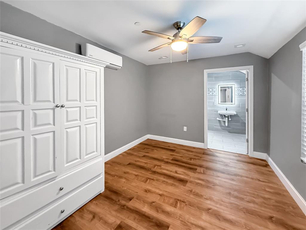 2508 W Crawford Street Property Photo 10