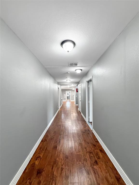 2508 W Crawford Street Property Photo 12