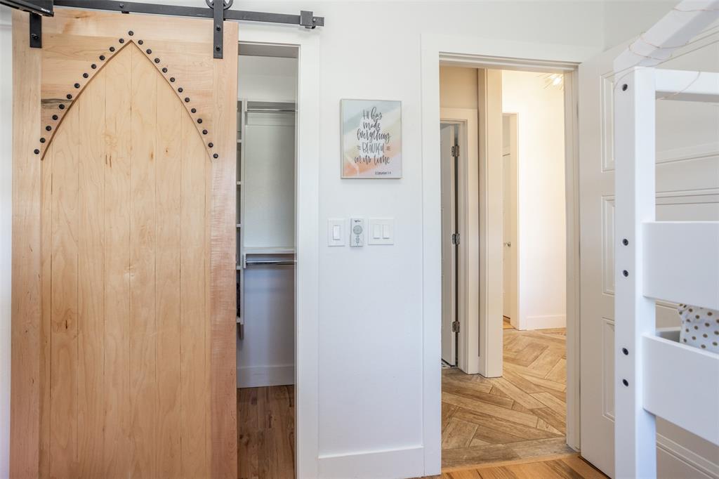 104 Park Lane Property Photo 33