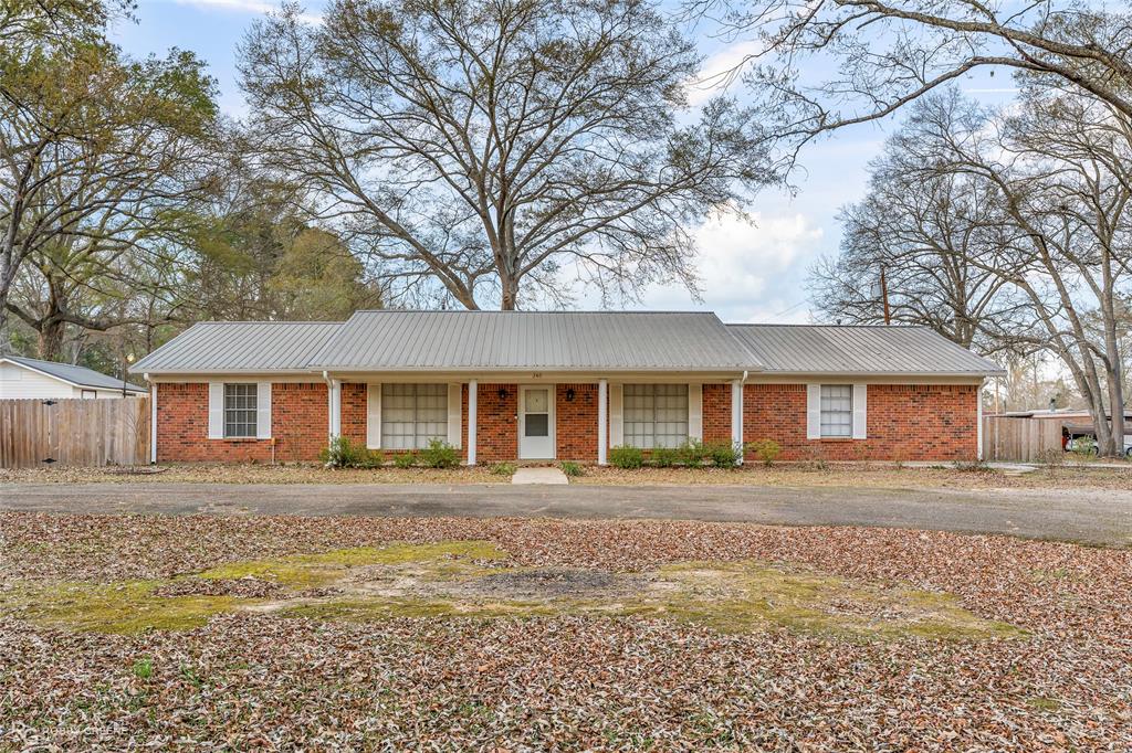 240 Mcdowell Street Property Photo 1