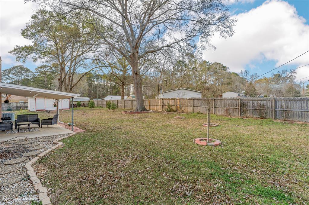 240 Mcdowell Street Property Photo 4