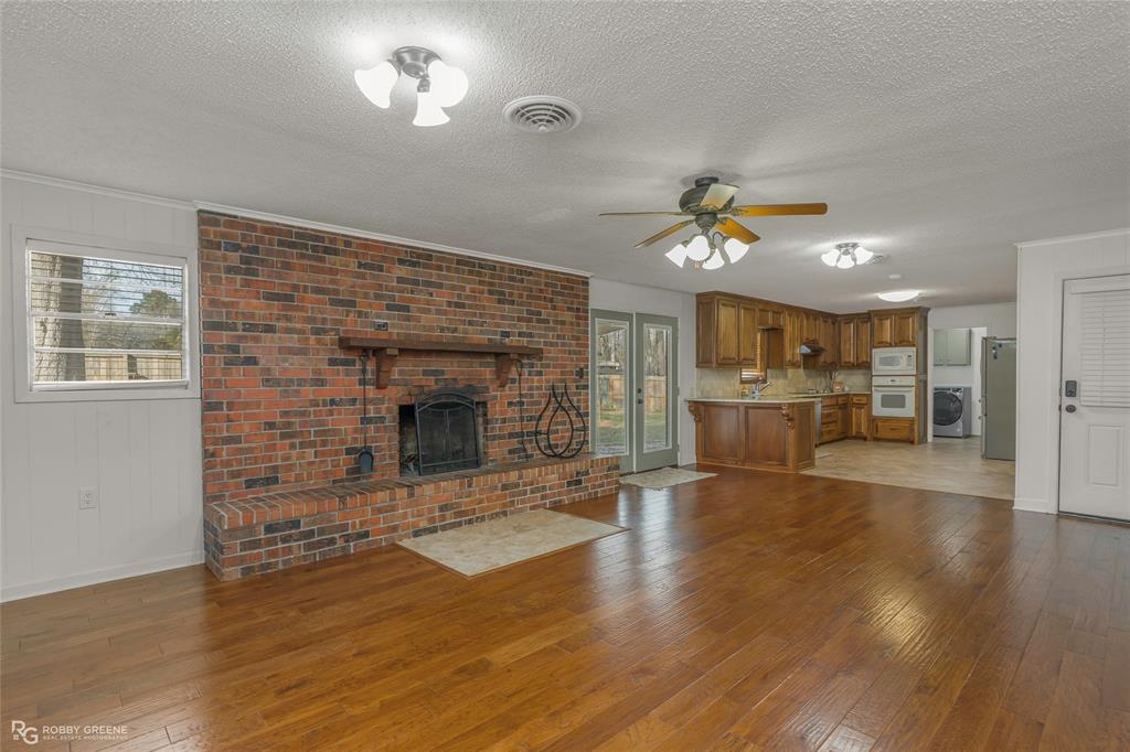 240 Mcdowell Street Property Photo 11