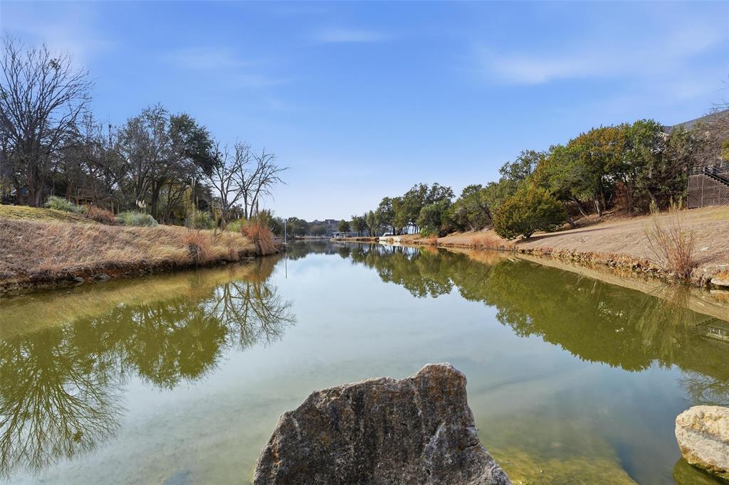712 Goldeneye Drive Property Photo 13