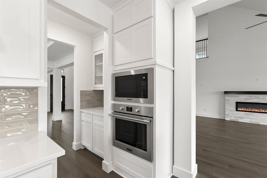 413 Newpark Boulevard Property Photo 22