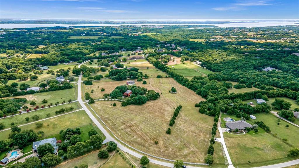 216 Mcmillen Road Property Photo 3