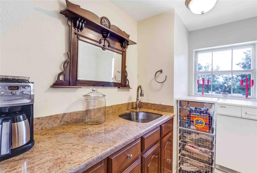 216 Mcmillen Road Property Photo 14