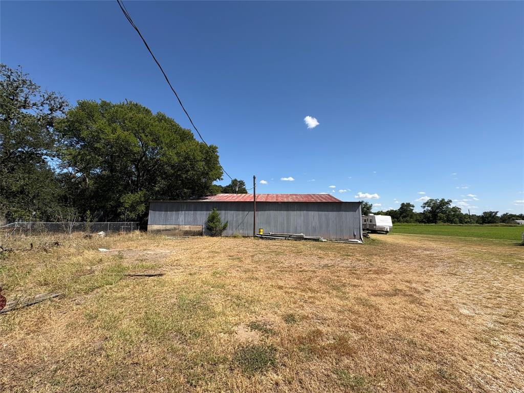 7031 Golinda Drive Property Photo 7