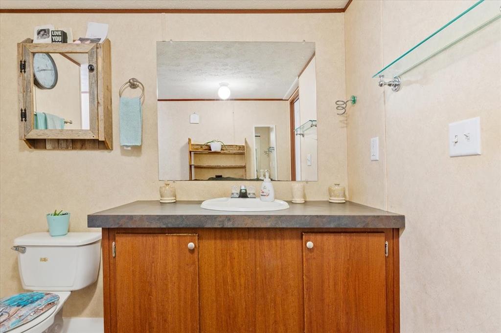 247 N Lake Street Property Photo 15