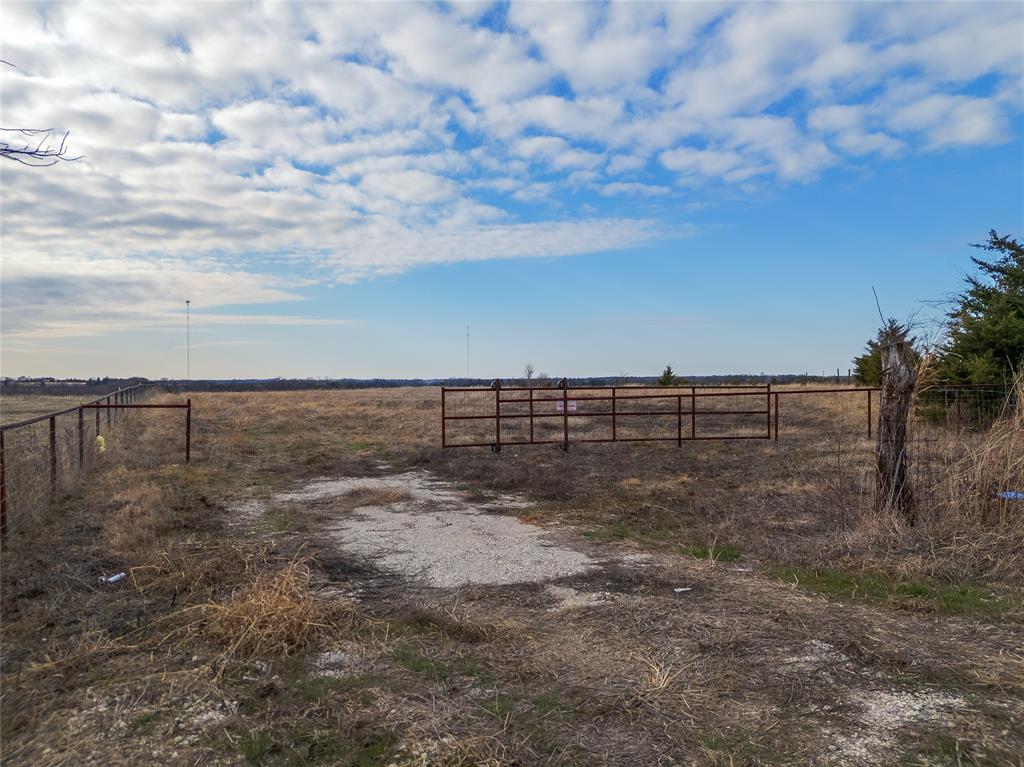 18528 E Fm-1396 Property Photo 19