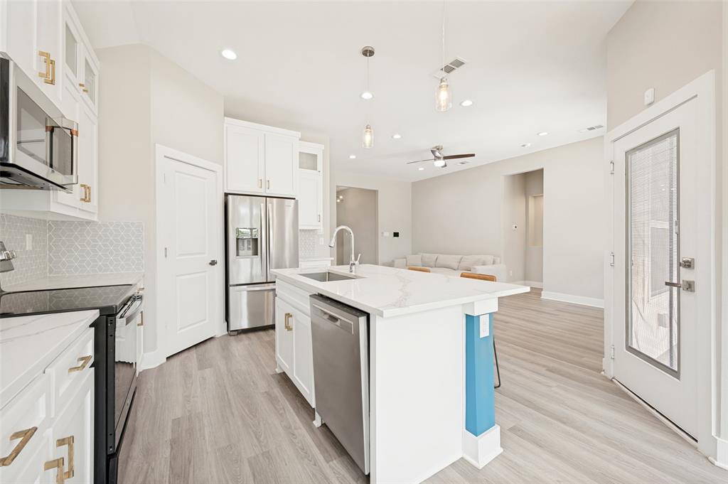 1210 Morrell Avenue Property Photo 12