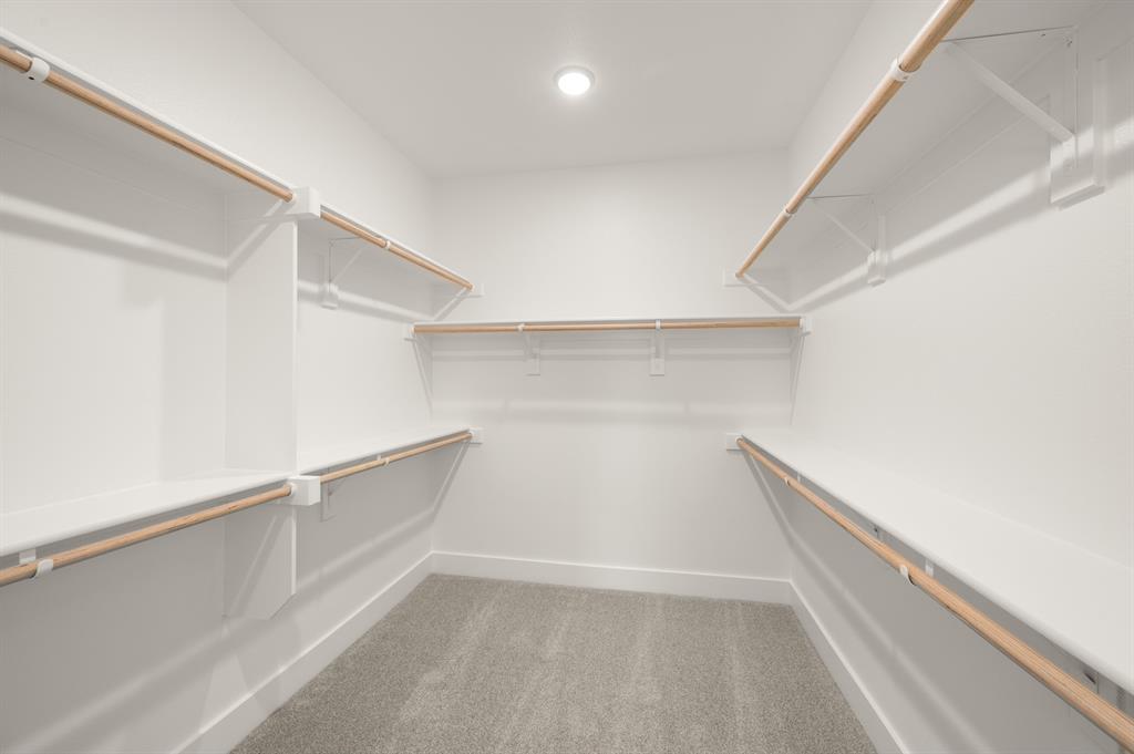 425 Newpark Boulevard Property Photo 22