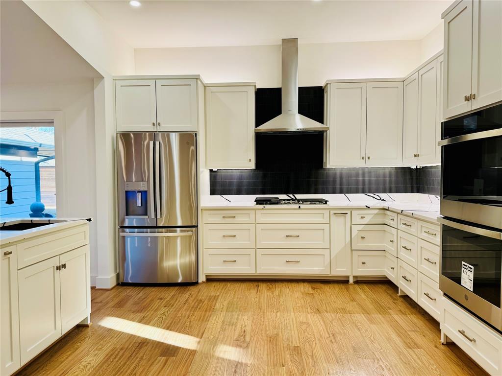 15926 Windy Meadow Drive Property Photo 11