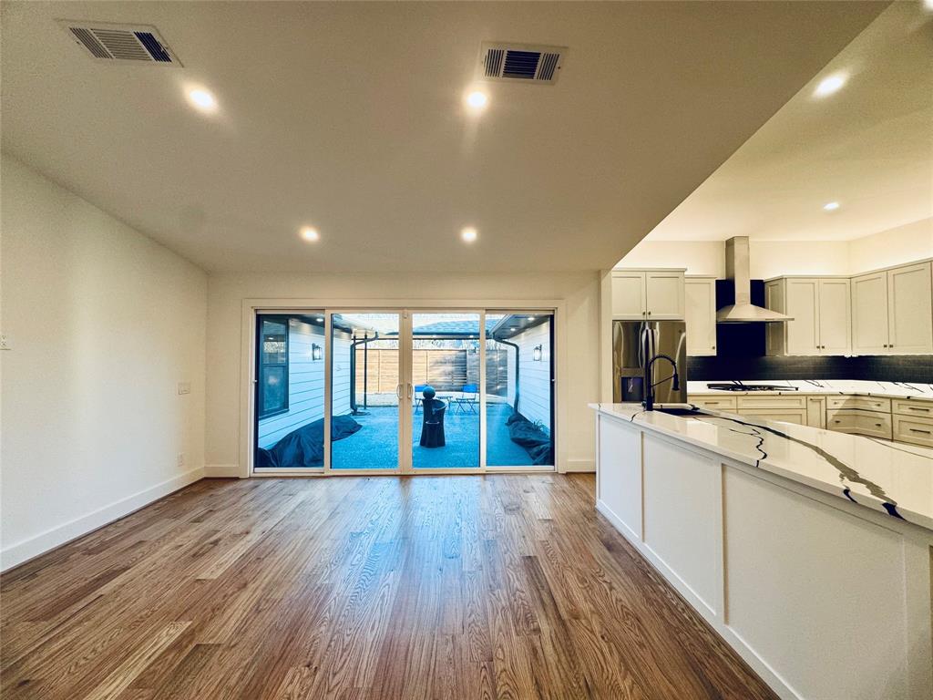 15926 Windy Meadow Drive Property Photo 14