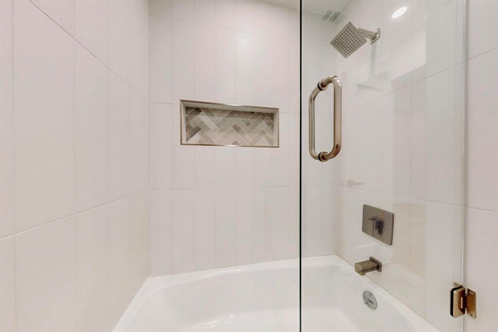15926 Windy Meadow Drive Property Photo 25