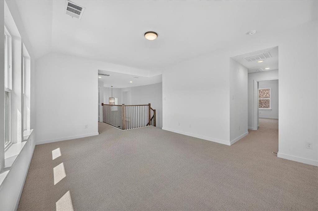 9813 Oak Glade Drive Property Photo 19