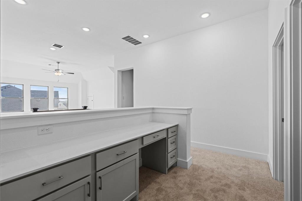 3109 Half Moon Way Property Photo 33